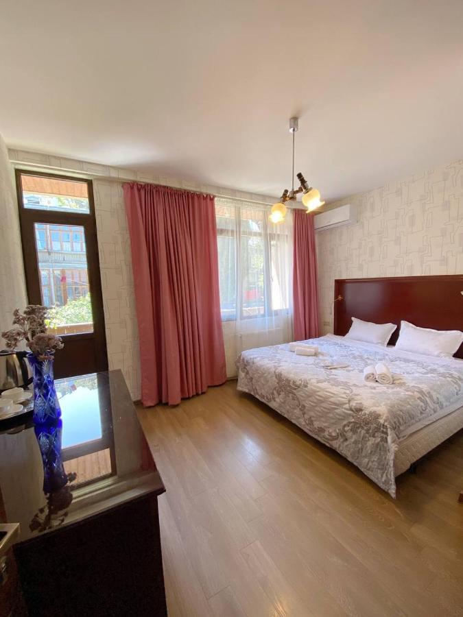 Chonkadzehotel Tbilisi ภายนอก รูปภาพ