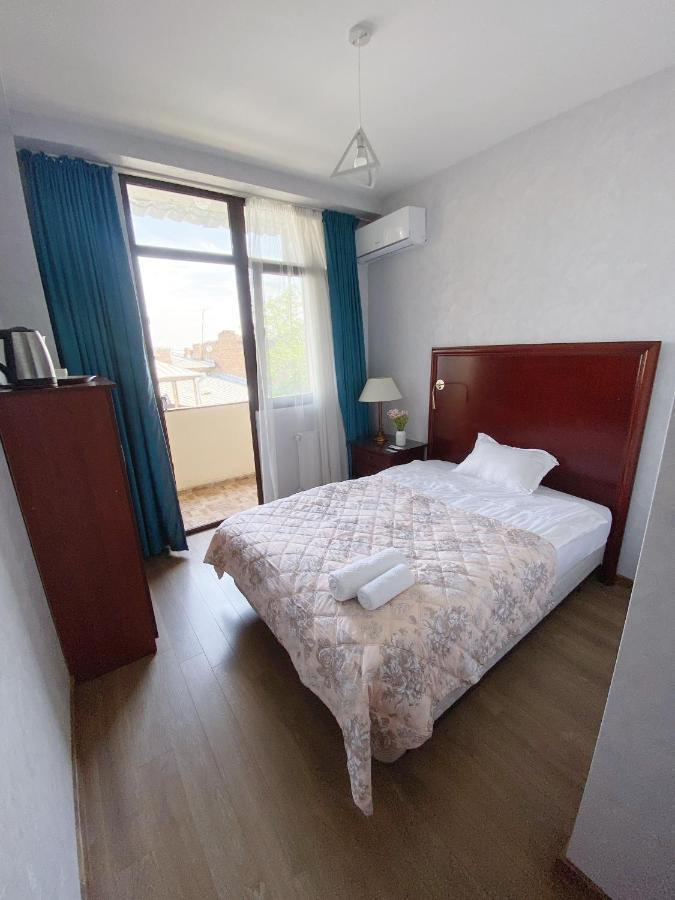 Chonkadzehotel Tbilisi ภายนอก รูปภาพ
