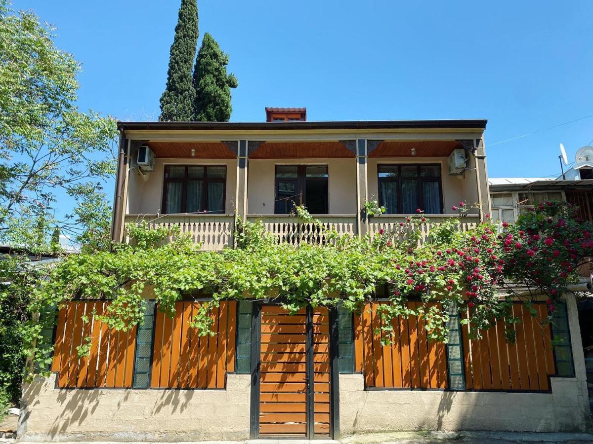Chonkadzehotel Tbilisi ภายนอก รูปภาพ